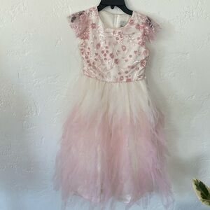 Gorgeous dress with ombré bottom